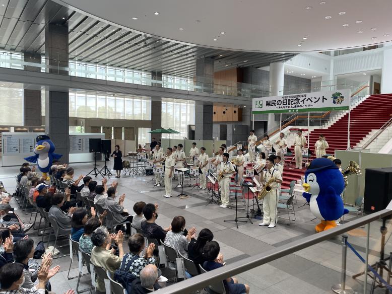 県警音楽隊ステージ