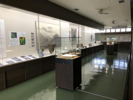 星野遺跡記念館展示室