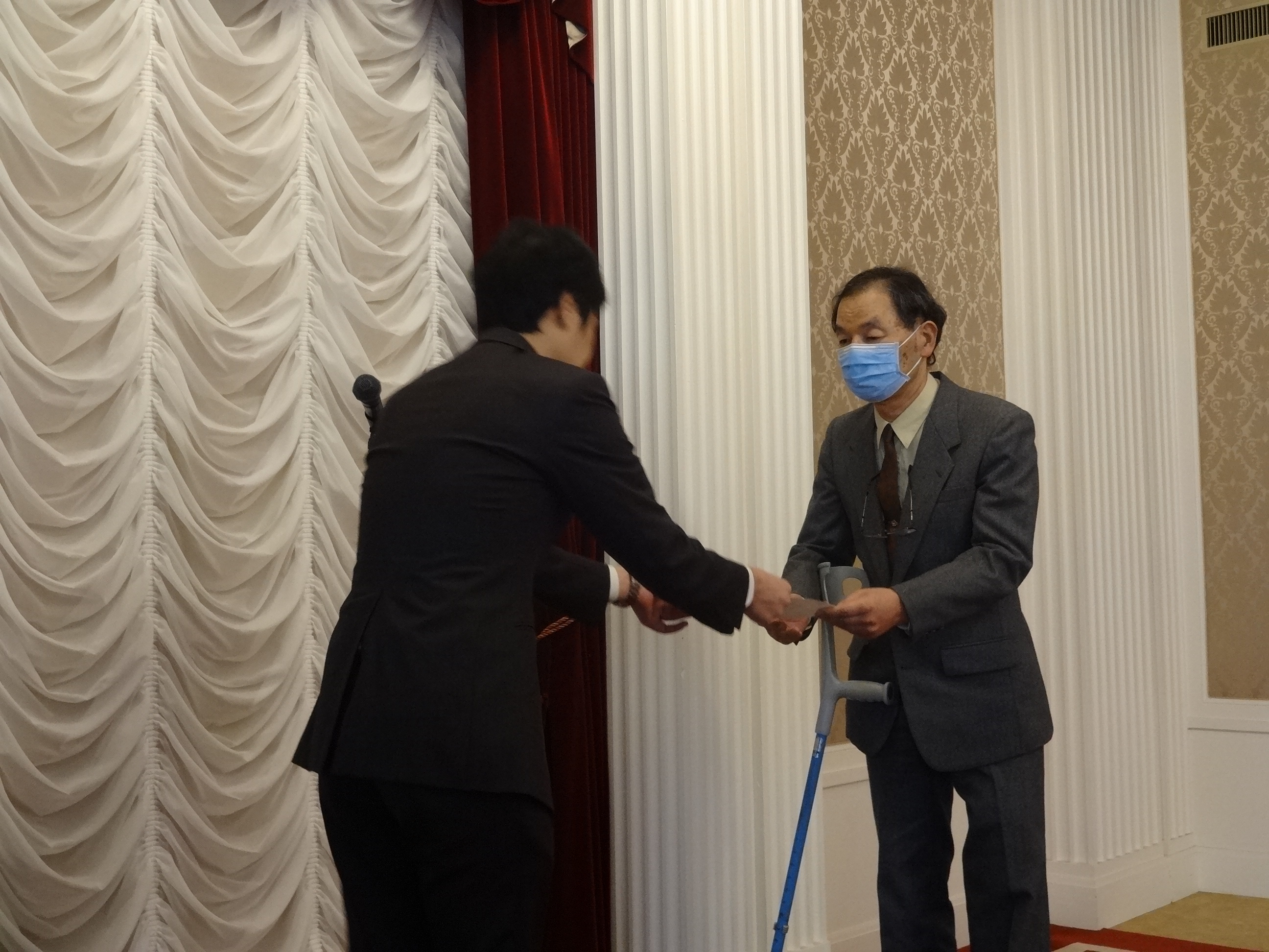 修了証書授与8
