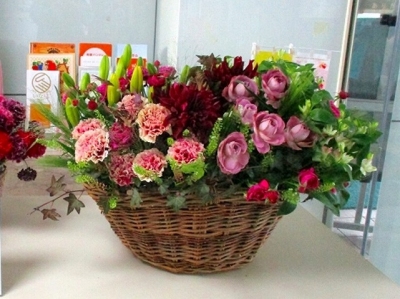 矢板市生涯学習館での飾花の様子（12月）