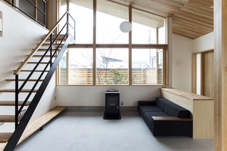 小金井大屋根の家1